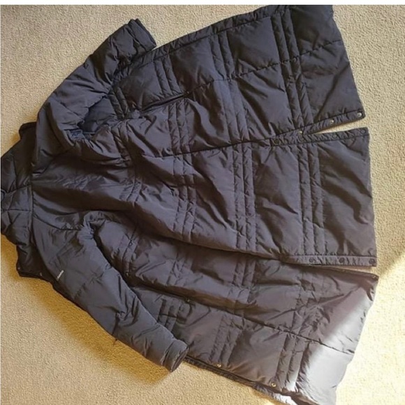 Woman’s long black Columbia winter jacket size LG - Picture 8 of 14